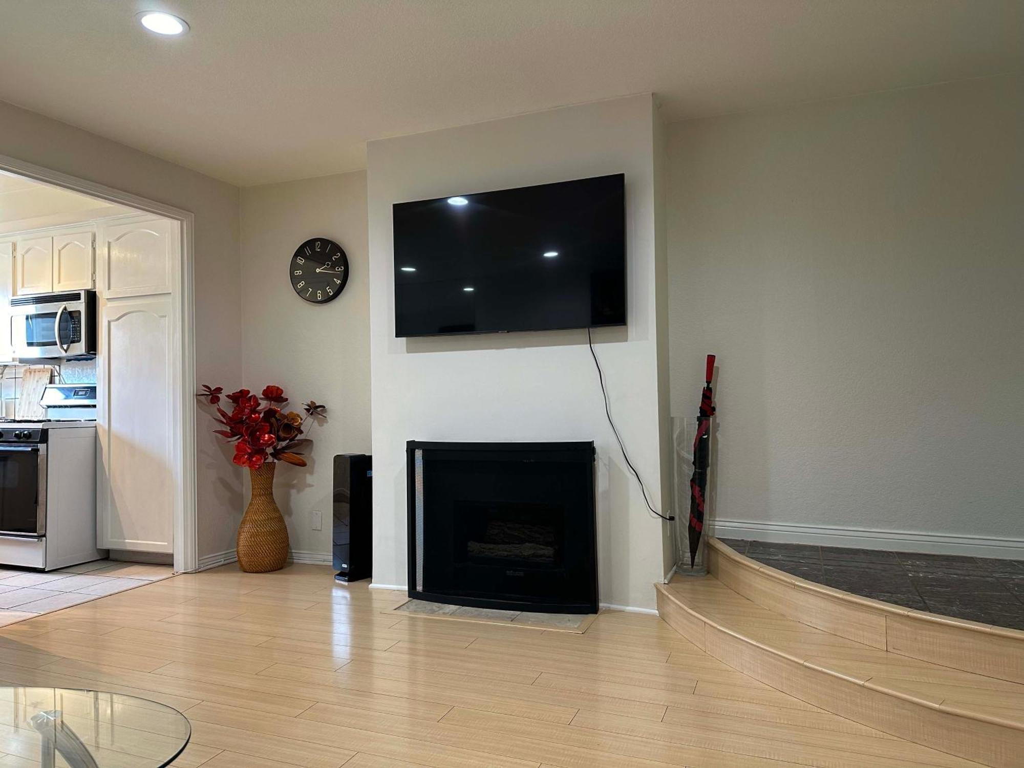 1 Bd Condominium Near Sunset Blvd 로스앤젤레스 외부 사진