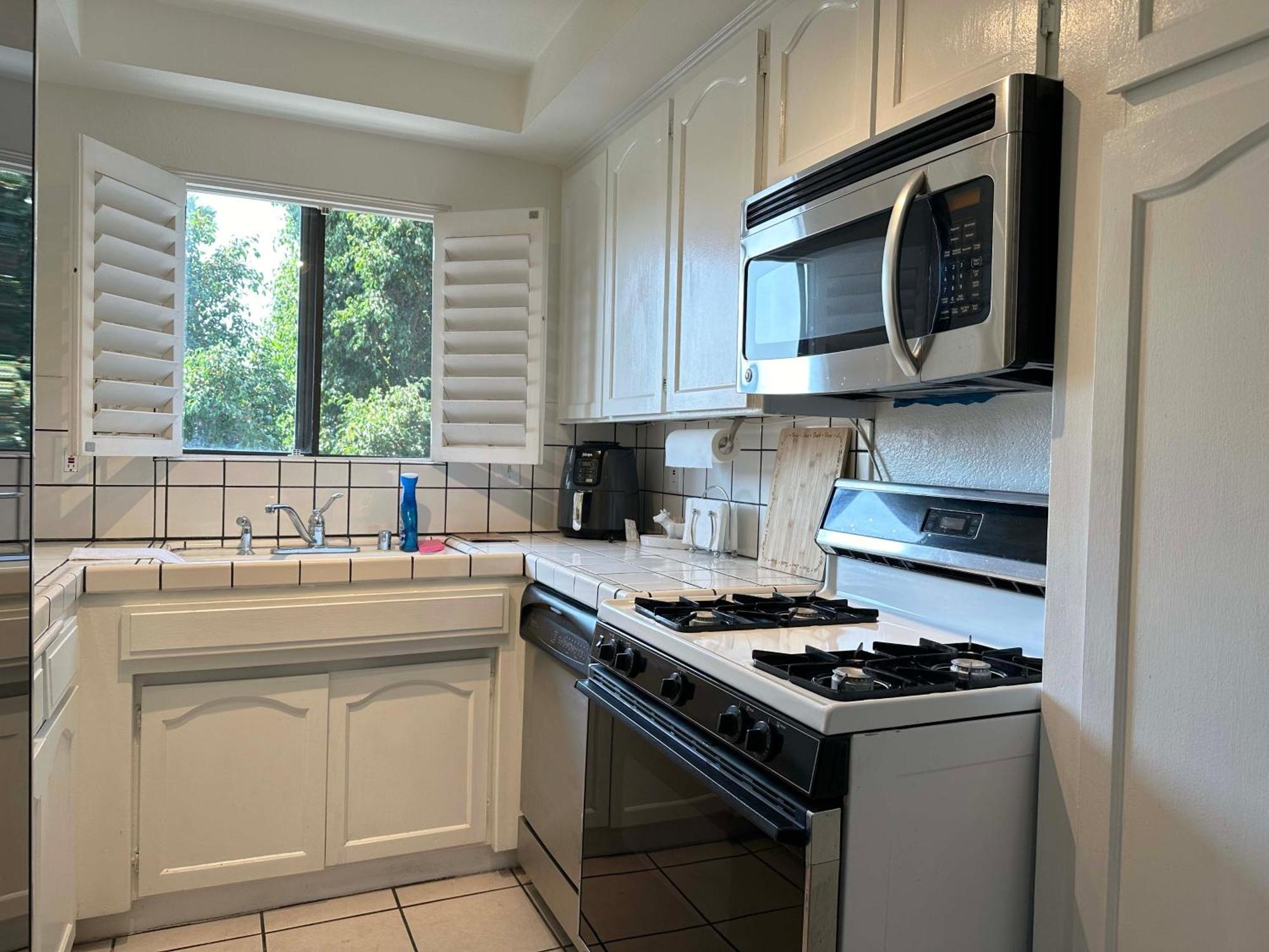 1 Bd Condominium Near Sunset Blvd 로스앤젤레스 외부 사진